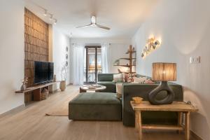 K-ROOTS Apartment