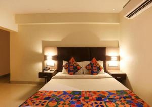 Glitz Hotels West Inn - Nr International Airport Mumbai T2