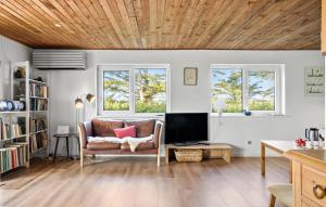 Nice Home In Harboøre With Wifi