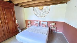 B&B / Chambres d'hotes Domaine du Champ Fleuri : photos des chambres