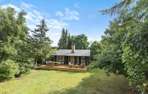 3 Bedroom Gorgeous Home In Vejby - 3hvězdičkové hotely ve městě Vejby