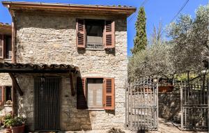 2 Bedroom Pet Friendly Home In Todi