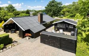 Awesome Home In Egernsund With Kitchen - Rendbjerg