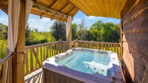 B&B / Chambres d'hotes Domaine de Campagnac - Spa & Sauna : photos des chambres