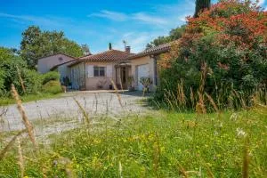 Lou Poutou du Levant - Albiac