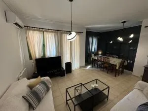 Perivolia Apartment - Kalligónion