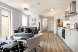 Contemporary 2 Bedroom Home in York
