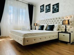 Joy City Stay Forest 84