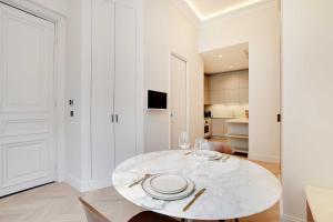 Luxury apartment with AC - GeorgeV-Champs Elysees