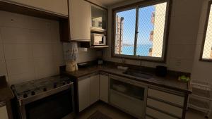 Apartamento na PRAIA DO MORRO - condomínio PRAIA DA MARUJA - na QUADRA DA PRAIA