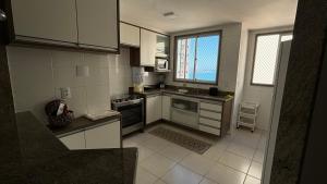 Apartamento na PRAIA DO MORRO - condomínio PRAIA DA MARUJA - na QUADRA DA PRAIA