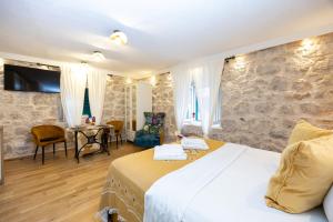 Kruna apartments est 2024