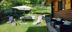 Chalet in the Woods House for 8 Persons and Large Garden