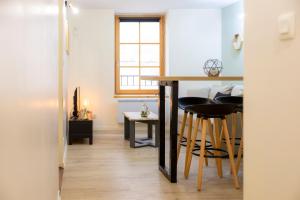 Appartements T2 au coeur du centre historique de Briancon #3 : photos des chambres