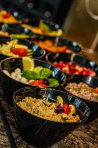 Hotels Logis Hotel - Le Relais du Parisis : photos des chambres