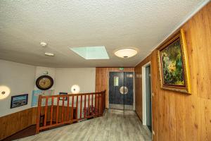Hotels Logis Hotel - Le Relais du Parisis : photos des chambres