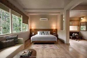 Saccharum Safari Lodge - Bamhni