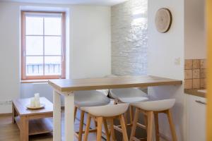 Appartements T2 au coeur du centre historique de Briancon #1 : photos des chambres