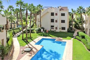 Two Bedroom Penthouse Apartment In Roda Golf