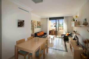 Two Bedroom Penthouse Apartment In Roda Golf