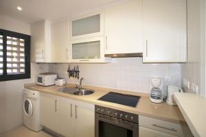 Two Bedroom Penthouse Apartment In Roda Golf