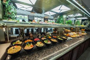 Hotels Logis Hotel - Le Relais du Parisis : photos des chambres