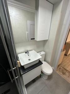 Central Apartment Christmas Market