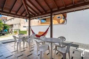 Casa com 03 dormitórios