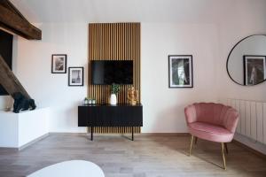 Appartements Suite Kella 2 - Tassin - Beau studio renove : photos des chambres