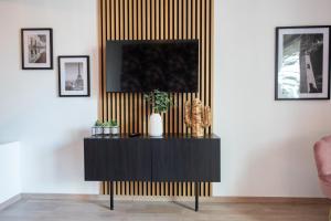 Appartements Suite Kella 2 - Tassin - Beau studio renove : photos des chambres