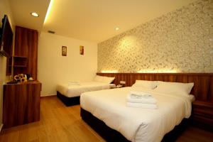 Century Inn Hotel