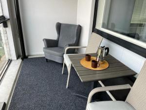 Indoor access to metro & shopping mall and own sauna