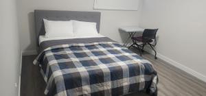 A Cozy home away from home at South East Calgary