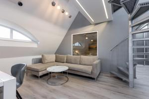 Penthouse Apartment with Terrace