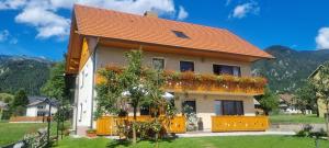 Apartma Ana in Manca 