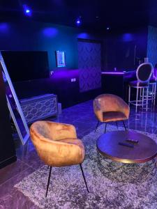 Appartements La Suite Marylin, Loft de 90m2 avec Sauna et Jacuzzi : photos des chambres