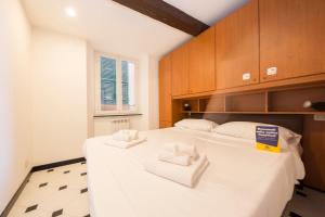 CasaViva Family Beachfront House in Camogli