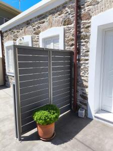 Ενοικιαζόμενα Δωμάτια "ΜΕΡΣΙΝΗ"