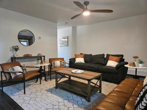 Rustic & Renovated 3 Bed - 8 Min Walk to Bridge St