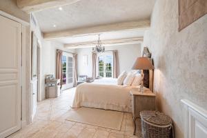 Mas provencal luxueux vue mer