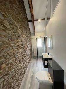 1 Mount Pleasant