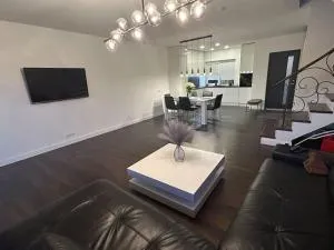 Kotedžas - Sargėnai