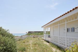 Maisons de vacances MAISON SUR LA PLAGE avec VUE MER PANORAMIQUE : photos des chambres