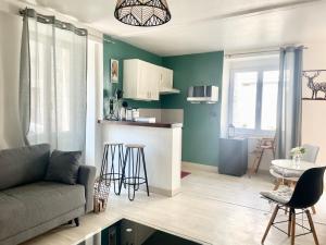 Joli appart cour proche bord de loire