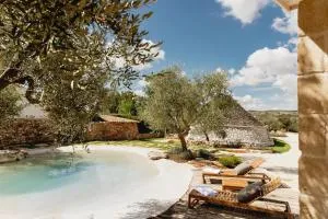 Trullo Amiura B&B - كاستل دل مونتي