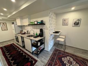 Apartment near community train to Stockholm