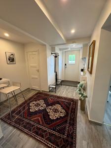 Apartment near community train to Stockholm