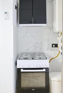 Infinity White Sparrow