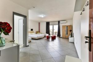 ZUTI MJESEC apatmani