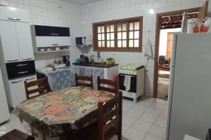 Casa pé na areia - Perequê Açu- Ubatuba-SP
